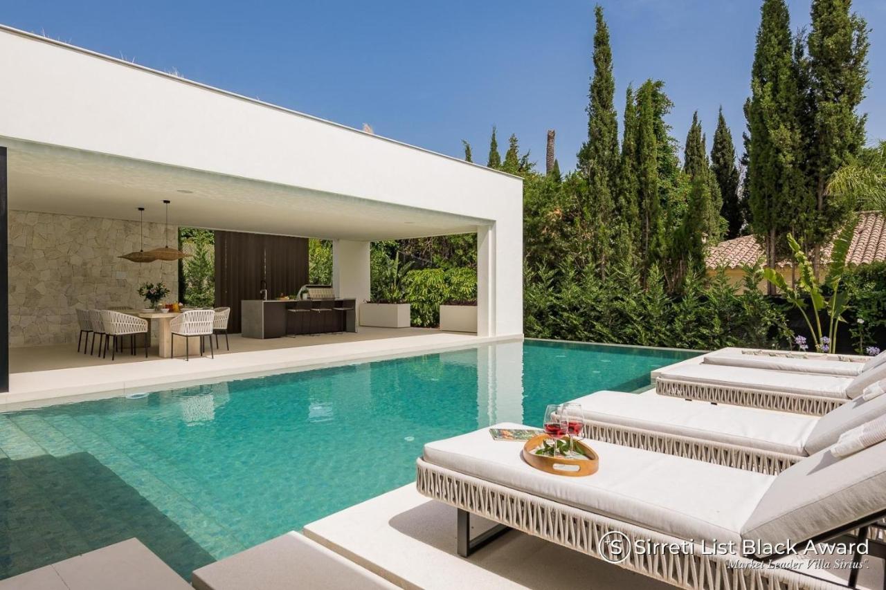 Sirius: Luxury Golf Valley Retreat With Private Heated Pool *